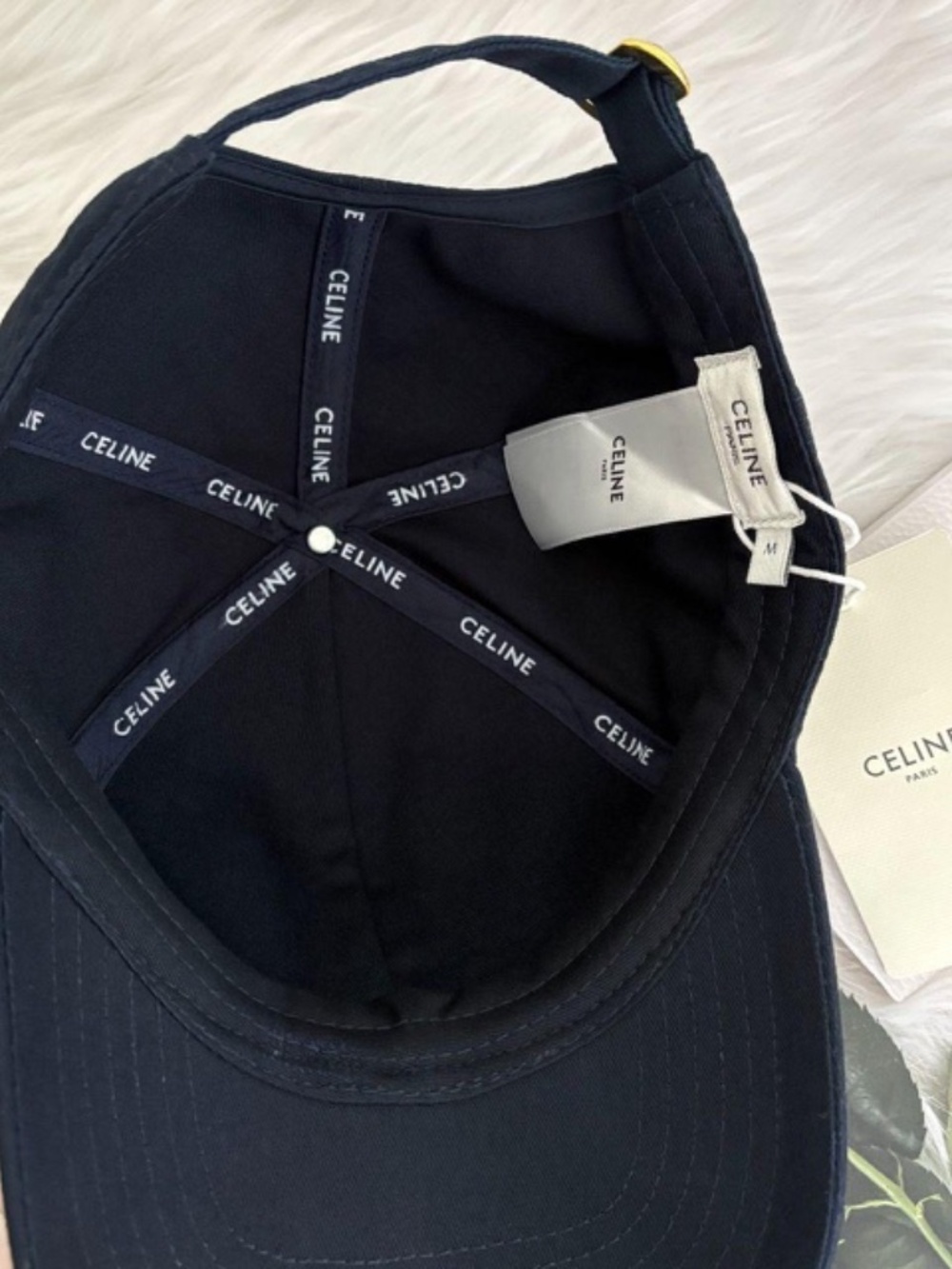 Celine Hat - Picture 4 of 4